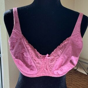 Playtex Secrets Floral Underwire Bra Dark Pink Size 38C